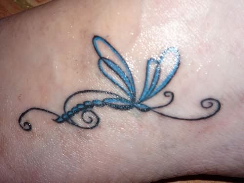 tatuajes-de-libelulas-05