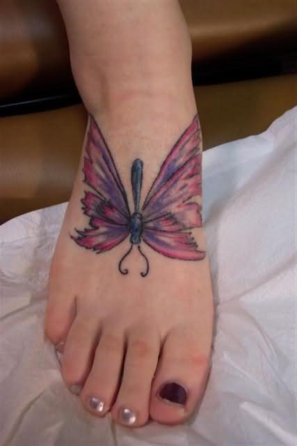 tatuajes-de-libelulas-19