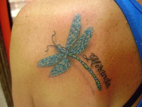 tatuajes-de-libelulas-09