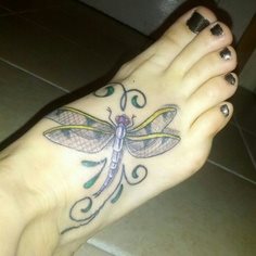 tatuajes-libelulas-15