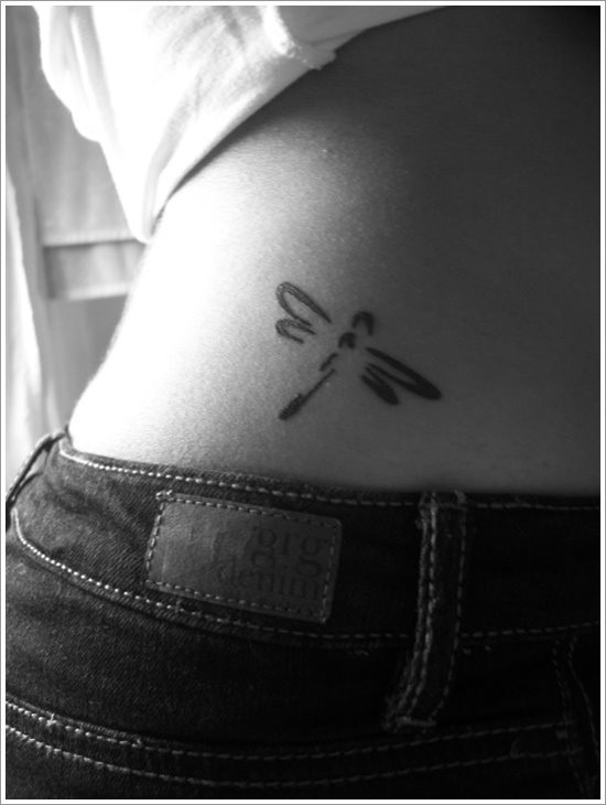 tatuajes-libelulas-33