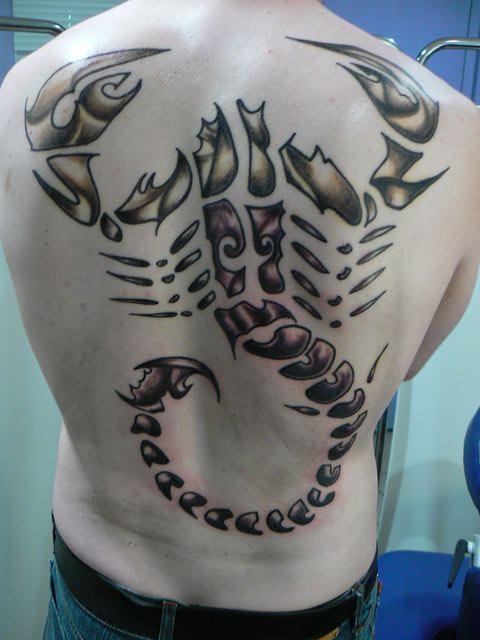 Tatuajes-de-escorpiones-24