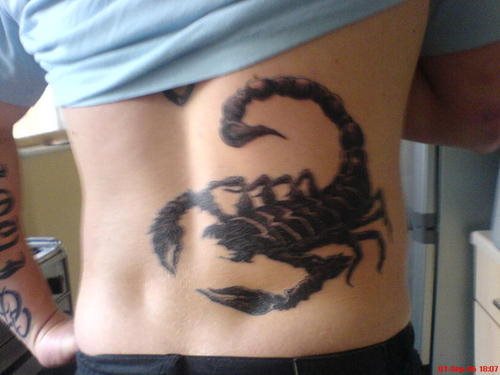 Tatuajes-de-escorpiones-35