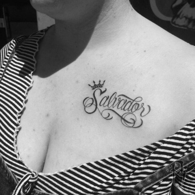 tattoo femenino con nombre 17