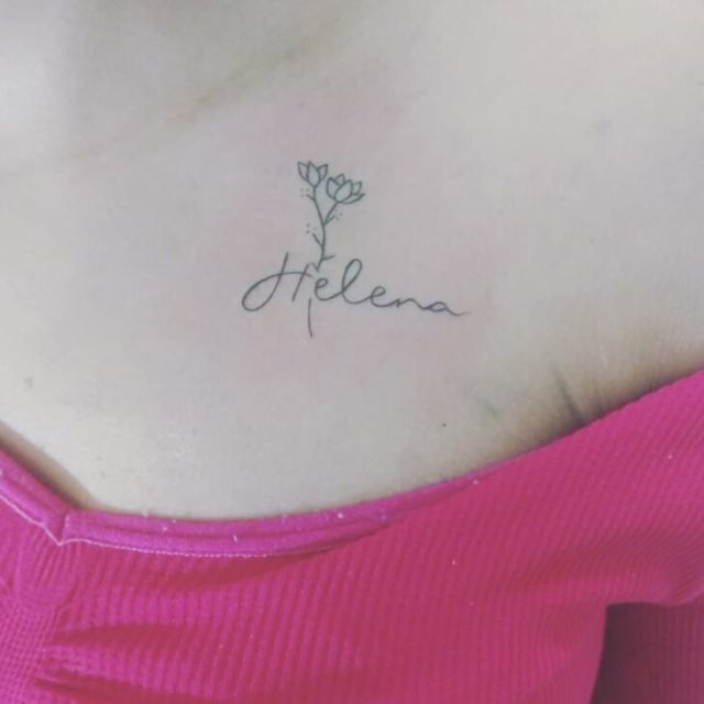 tattoo femenino con nombre 86