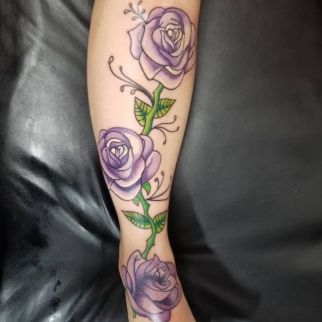 tattoo femenino con rosa 07