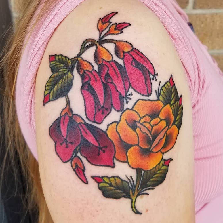 tattoo femenino con rosa 72