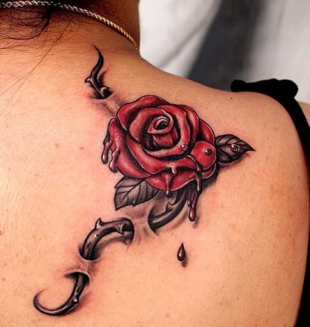 tattoo femenino con rosa 88