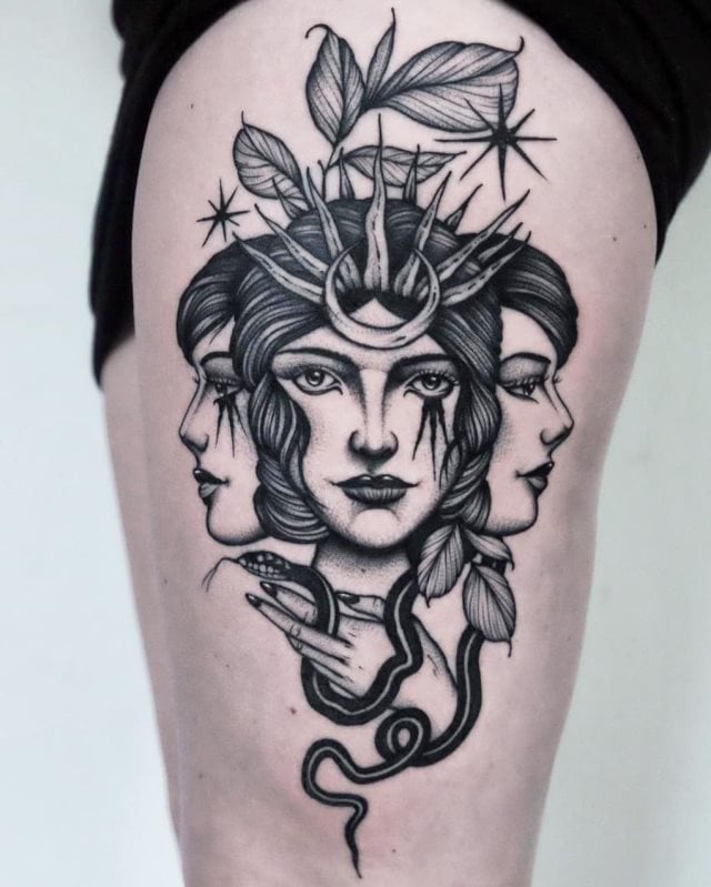 tattoo femenino de bruja 50