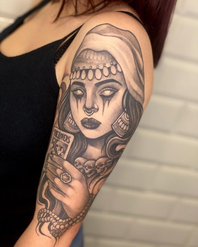 tattoo femenino de bruja 55