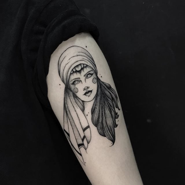 tattoo femenino de bruja 68