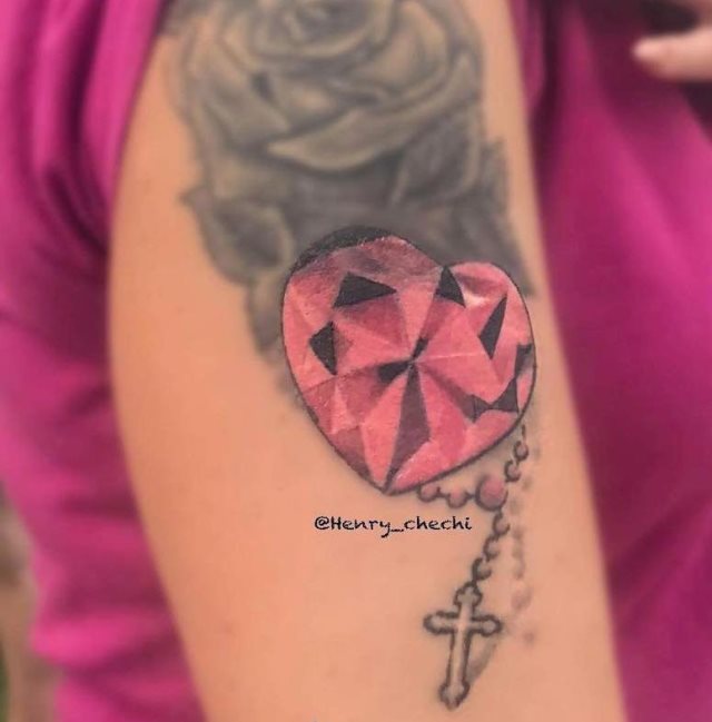 tattoo femenino de diamante 78