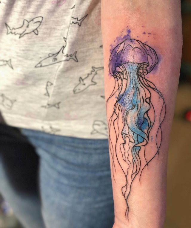 tattoo femenino medusa 11