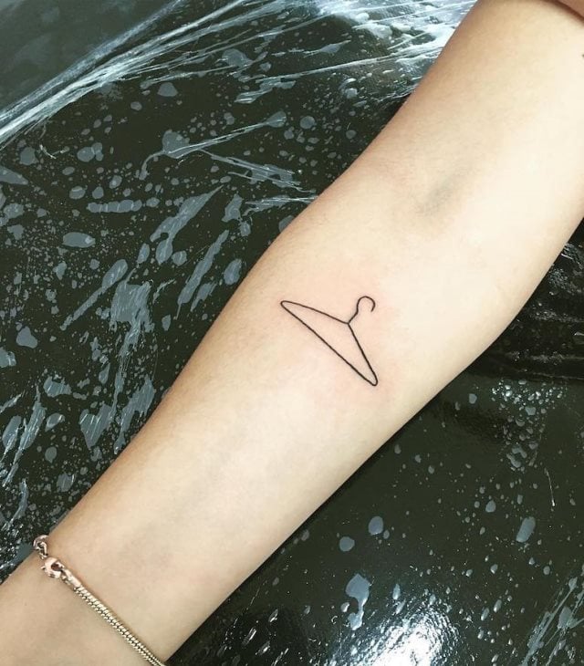 tattoo femenino minimalista 73