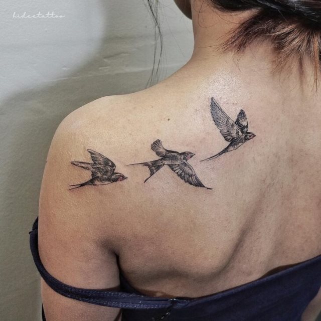 tattoo femenino pajaro 55