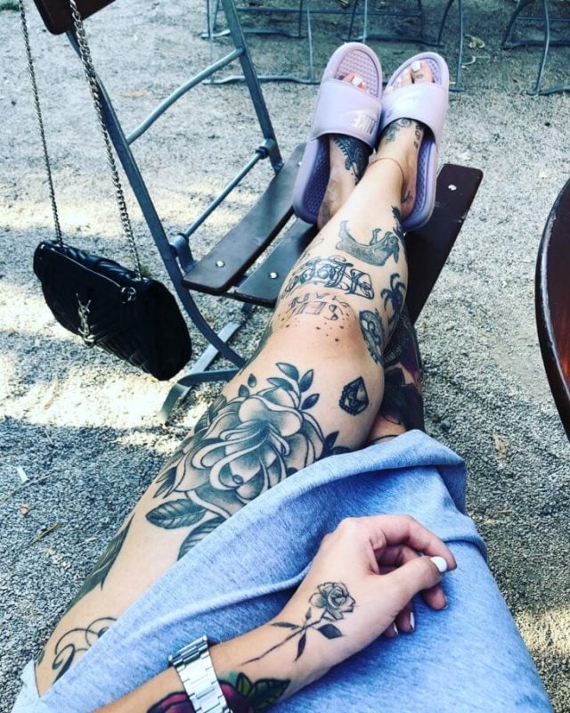 tattoo femenino para el muslo 04