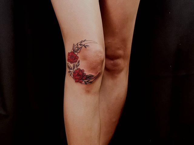 tattoo femenino para la rodilla 32