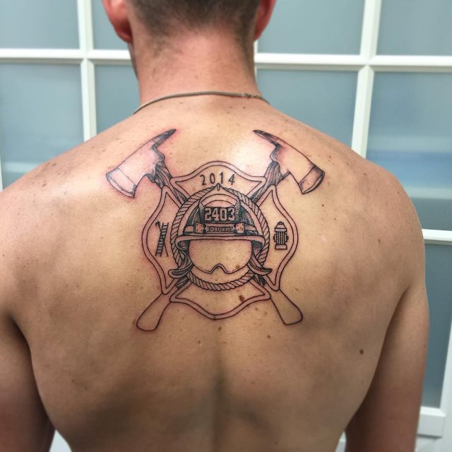 Bomberos y apagafuegos Tatuajes de héroes