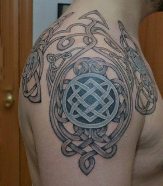 tatuaje Nordico212