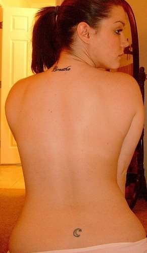 tatuaje espalda baja 582
