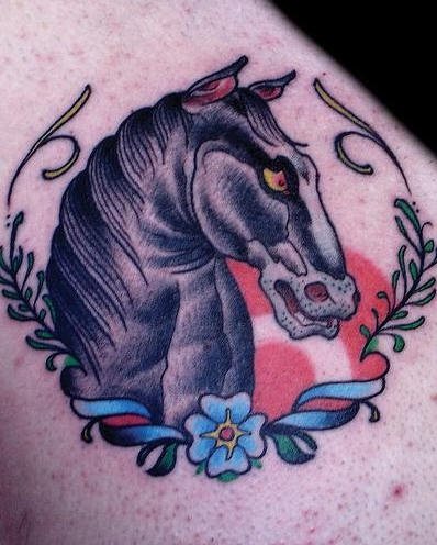 tatuaje caballo 546