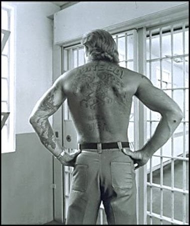 tatuaje carcelario recluso prision 505