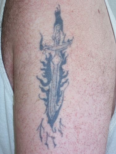 tatuaje cuchillo 547
