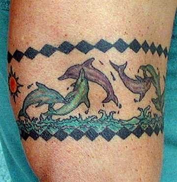 tatuaje delfin 532