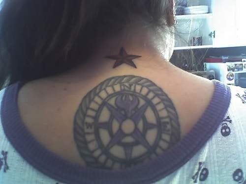 tatuaje estrella 1027