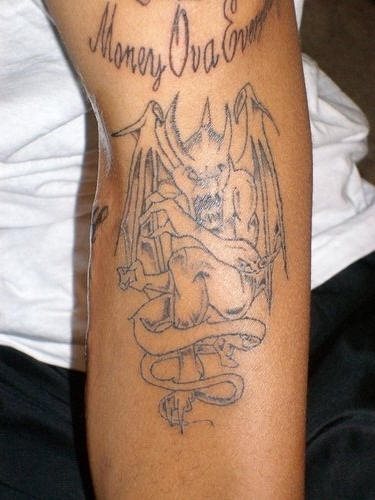 tatuaje gargola 1035