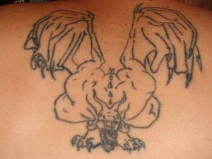 tatuaje gargola 1043
