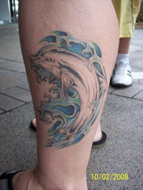 tatuaje delfin 02