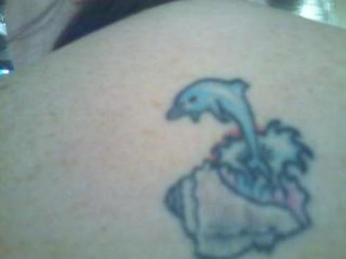 tatuaje delfin 39