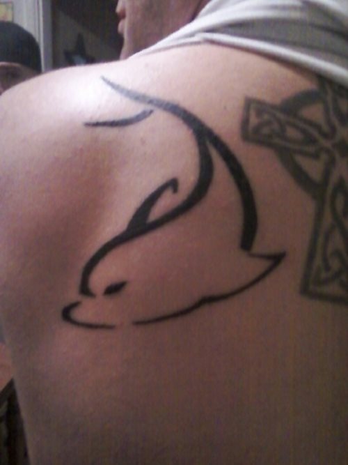 tatuaje delfin 43
