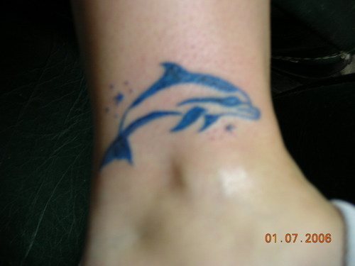 tatuaje delfin 51