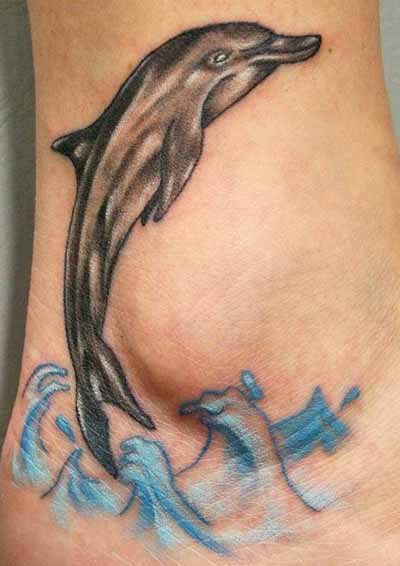 tatuaje delfin 60
