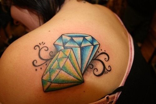 tatuaje diamante 33