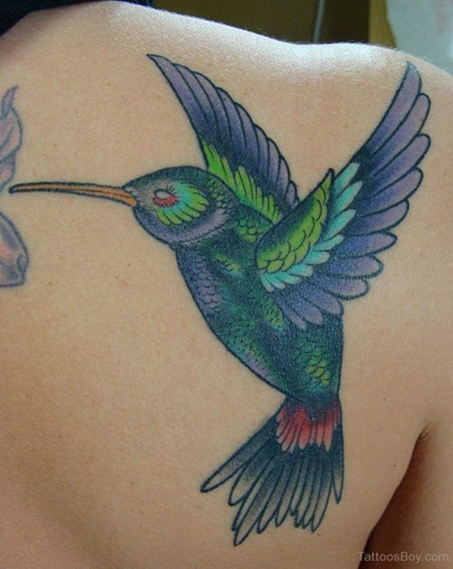 Significado de los 15 tatuajes de aves y pájaros más populares