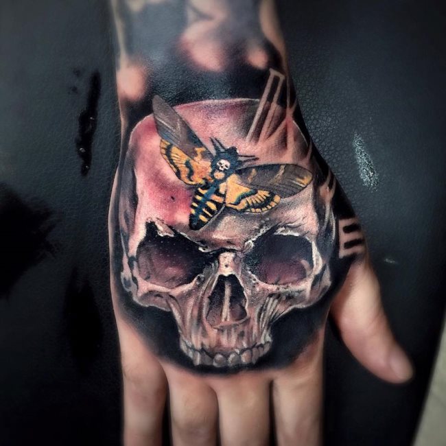 skull tatoo 2