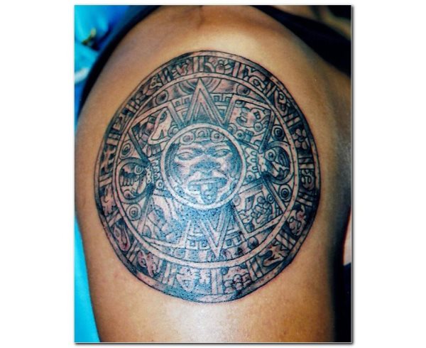 La mayoria de tattoos pueden tatuarse en el hombro y en el brazo