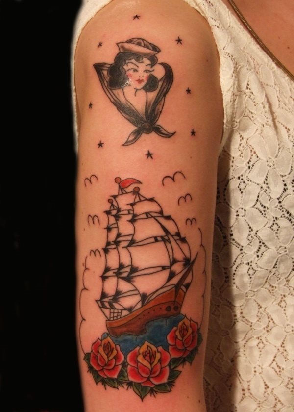 Otro diseo old school que combina un barco con lo que parece un retrato de una mujer y con un fondo de estrellas y pjaros