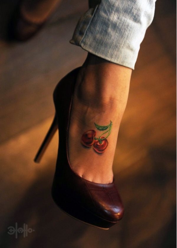 40 Tatuajes de cerezas y guindas: Galería de fotos