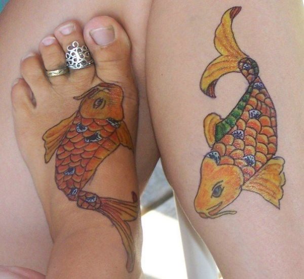 Para simbolizar amor, cario o sentimientos entre dos personas, ambas personas eligen el mismo tatuaje y se lo suelen tatuar hasta incluso la misma zona del cuerpo