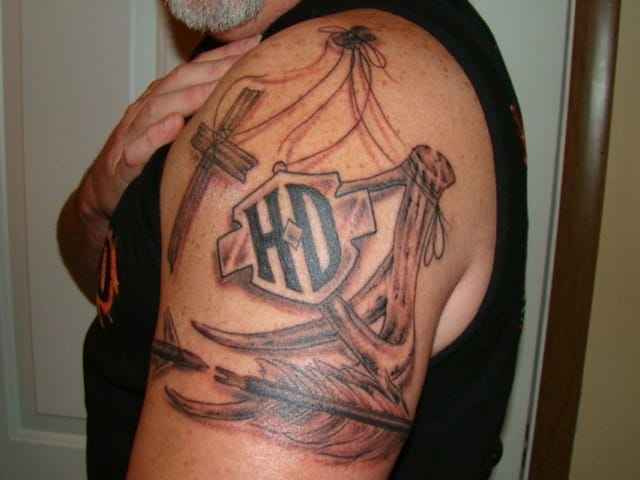 tatuaje caza cazador 193