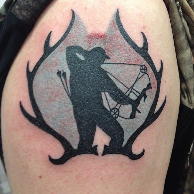 tatuaje caza cazador 195