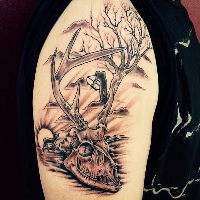 tatuaje caza cazador 227