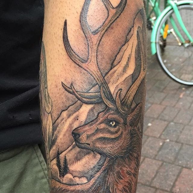 tatuaje caza cazador 283
