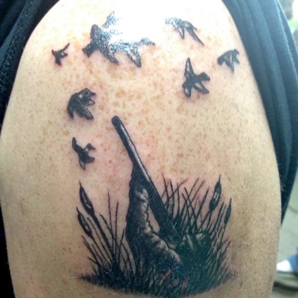 tatuaje caza cazador 463