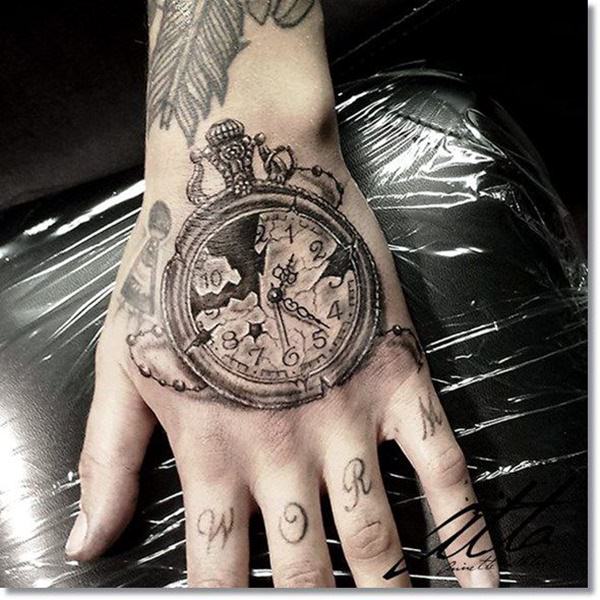 tatuaje reloj de bolsillo 191