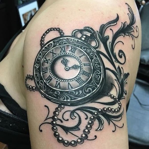 tatuaje reloj de bolsillo 267